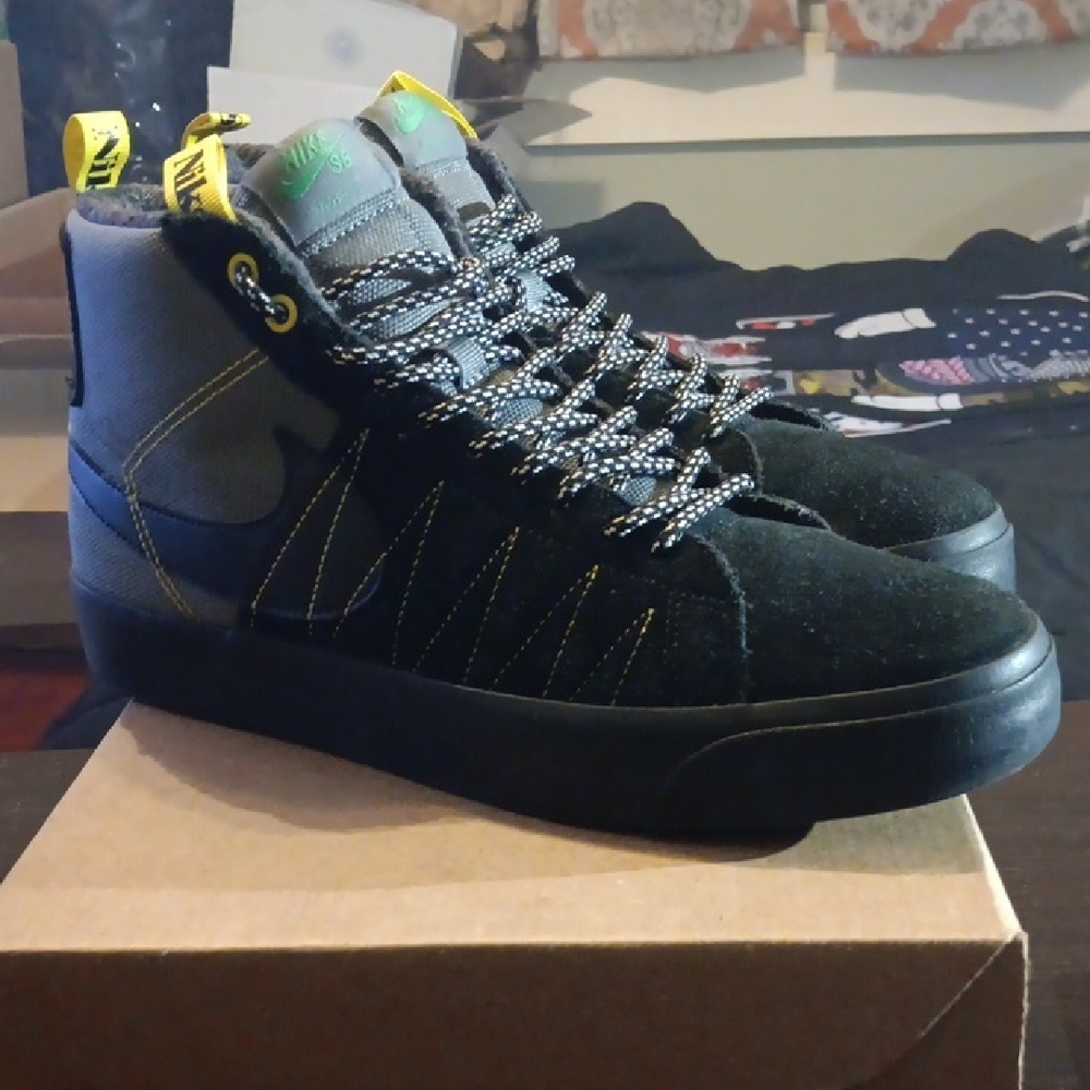 Nike SB Zoom Blazer Mid PRM Acclimate Cool Grey Yellow Strike Mens 9.5 Womens 11 - Picture 3 of 9